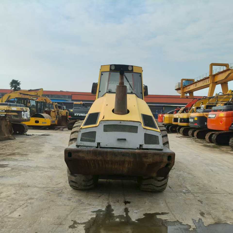 BOMAG BW226DH - رَصَّاص الطرق: صورة 3 BOMAG BW226DH - رَصَّاص الطرق: صورة 3