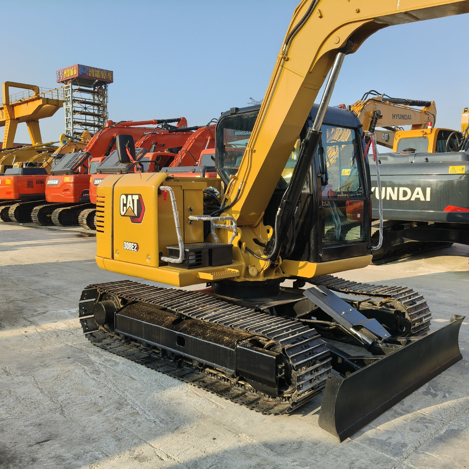 CAT CAT308E2 - حفار صغير: صورة 4 CAT CAT308E2 - حفار صغير: صورة 4