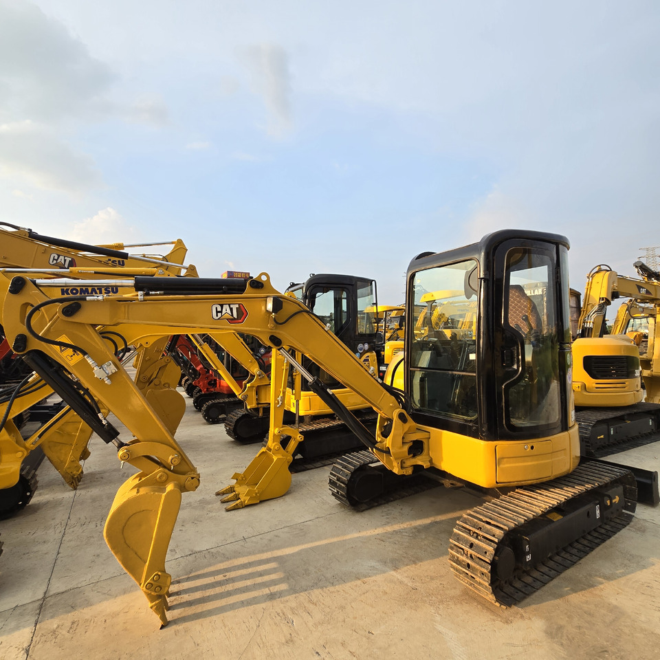 CATERPILLAR 303.5E2 - حفار صغير: صورة 2 CATERPILLAR 303.5E2 - حفار صغير: صورة 2