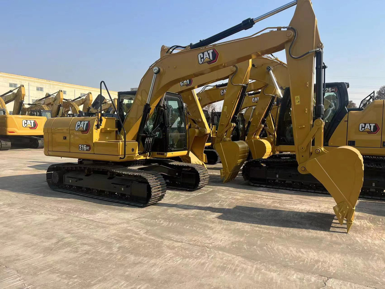 CATERPILLAR 316GC - حفار زاحف: صورة 4 CATERPILLAR 316GC - حفار زاحف: صورة 4