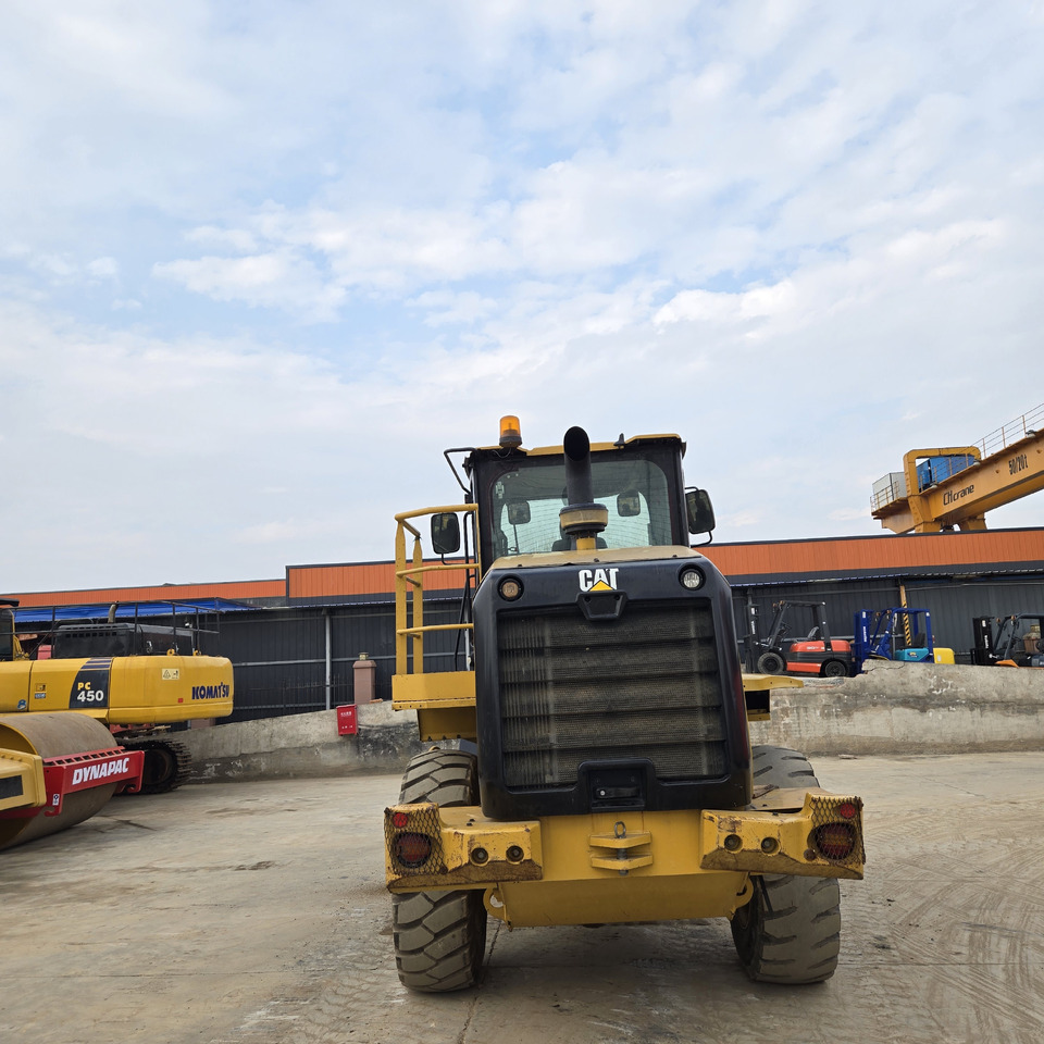 CATERPILLAR 924K - حفار ذو عجلات: صورة 5 CATERPILLAR 924K - حفار ذو عجلات: صورة 5