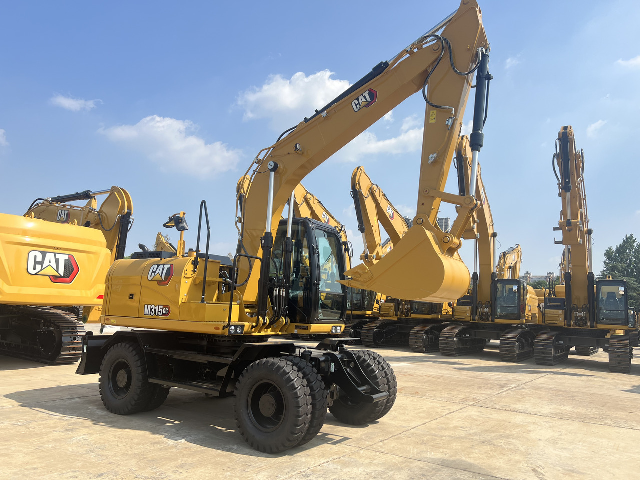 CATERPILLAR M315GC - حفار زاحف: صورة 1 CATERPILLAR M315GC - حفار زاحف: صورة 1
