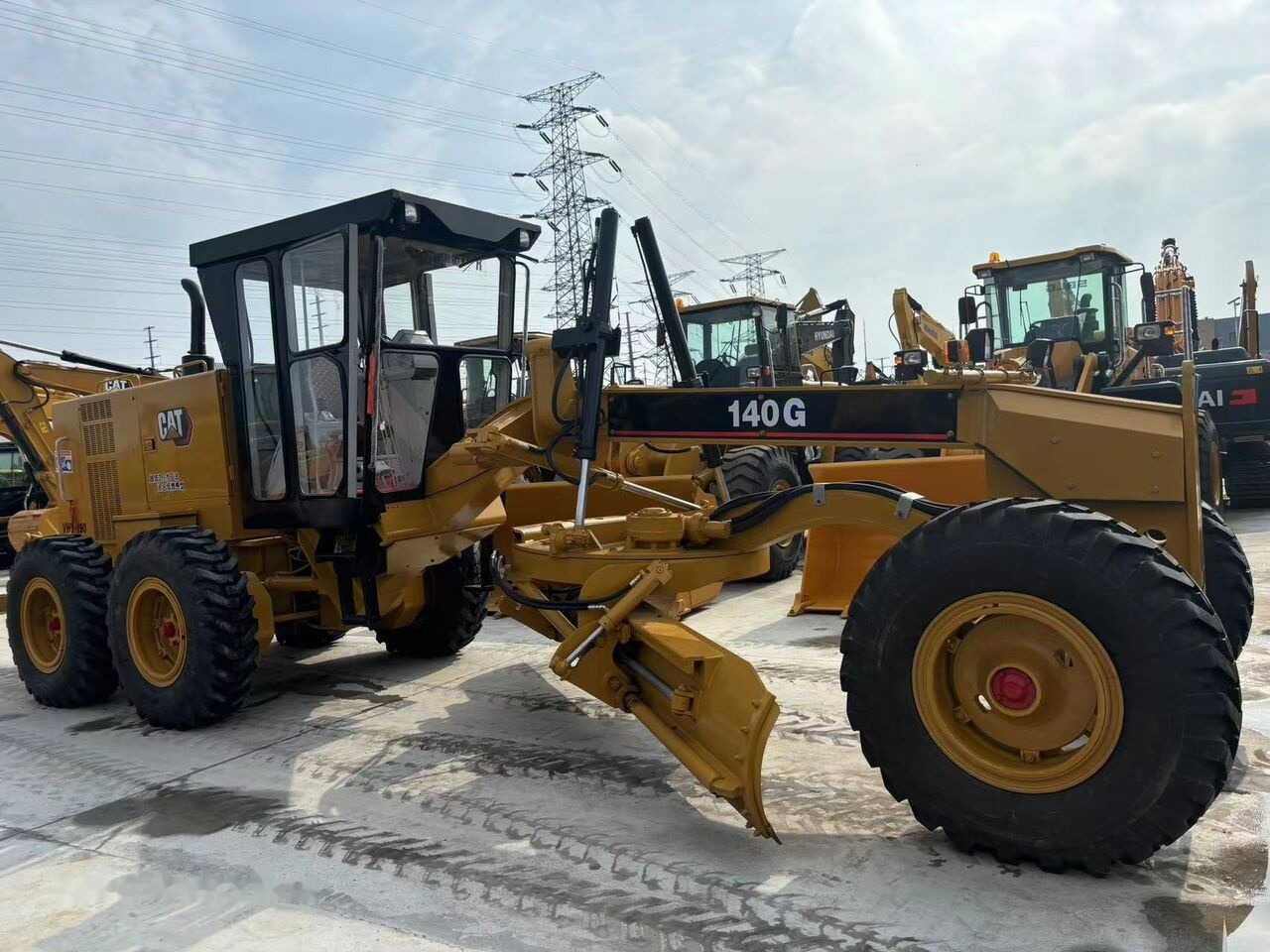 Caterpillar 140G - ماكينة تسوية: صورة 4 Caterpillar 140G - ماكينة تسوية: صورة 4