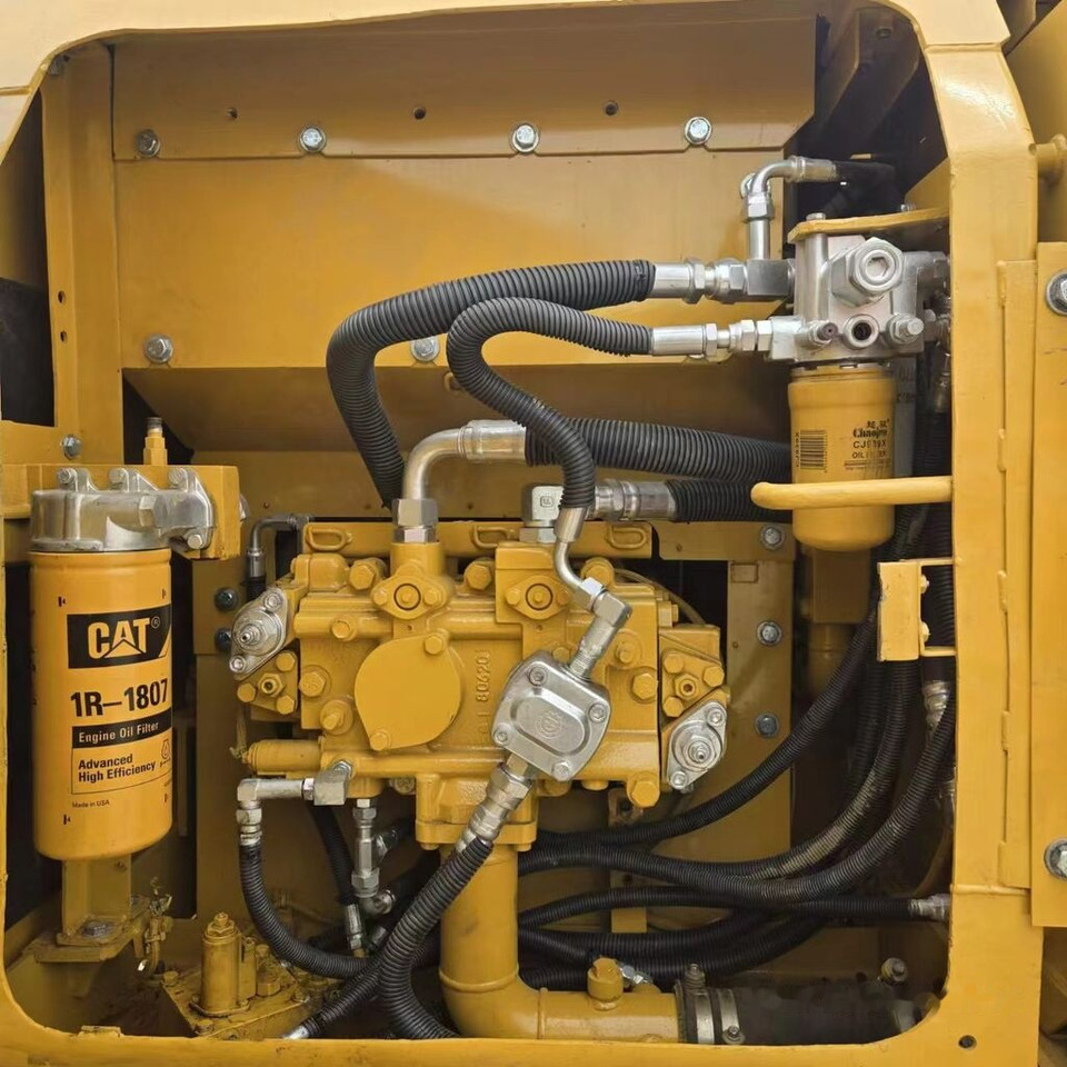 حفار زاحف Caterpillar 315D2GC: صورة 10