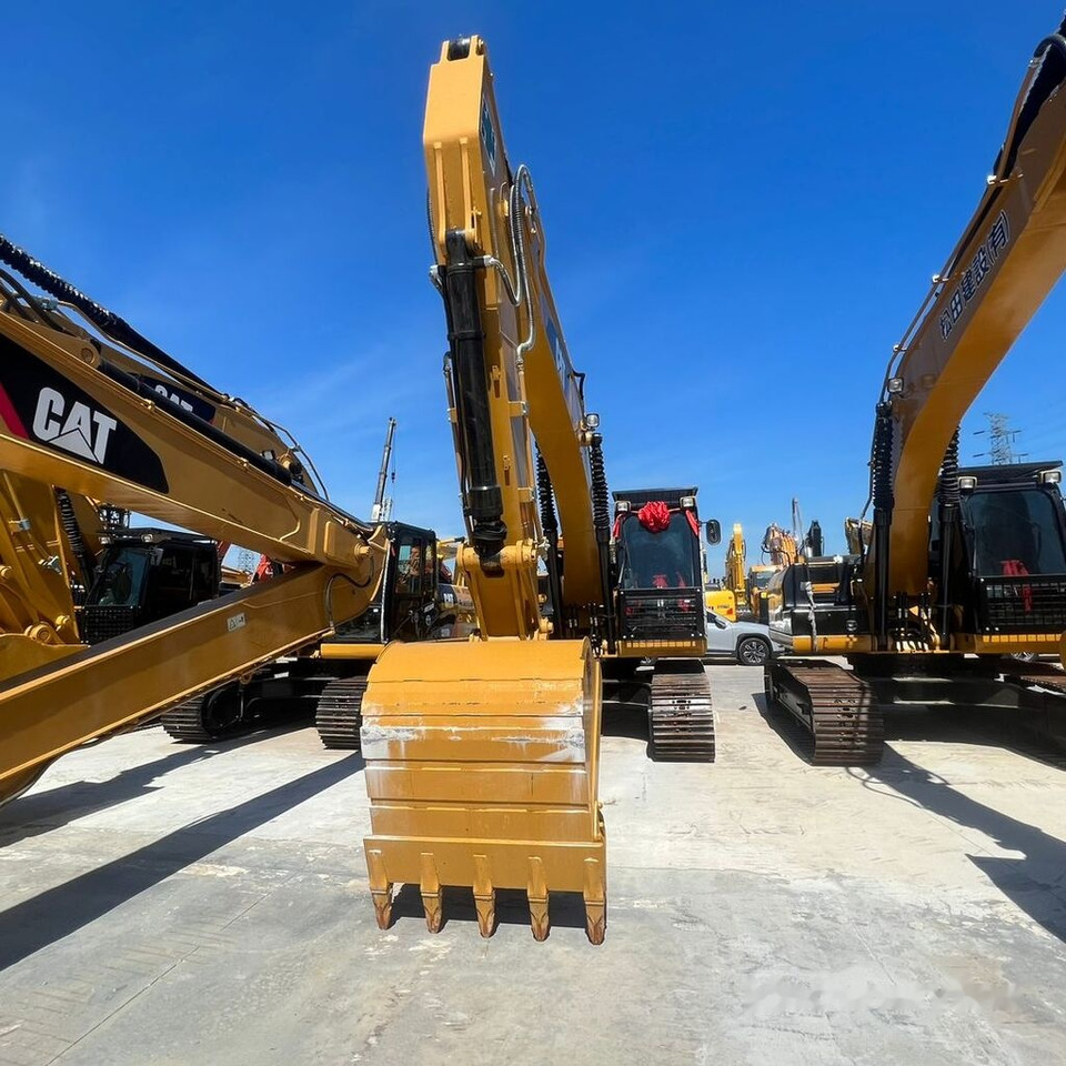Caterpillar 320D2 - حفار زاحف: صورة 2 Caterpillar 320D2 - حفار زاحف: صورة 2