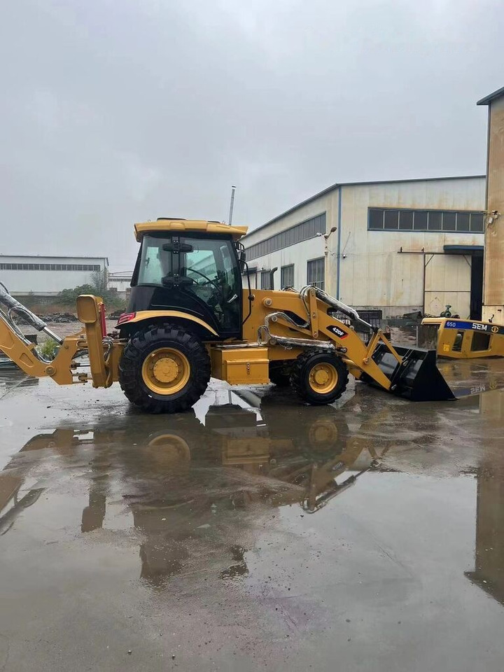 Caterpillar 420F - لودر ذو محراث خلفي/ باكهو: صورة 3 Caterpillar 420F - لودر ذو محراث خلفي/ باكهو: صورة 3
