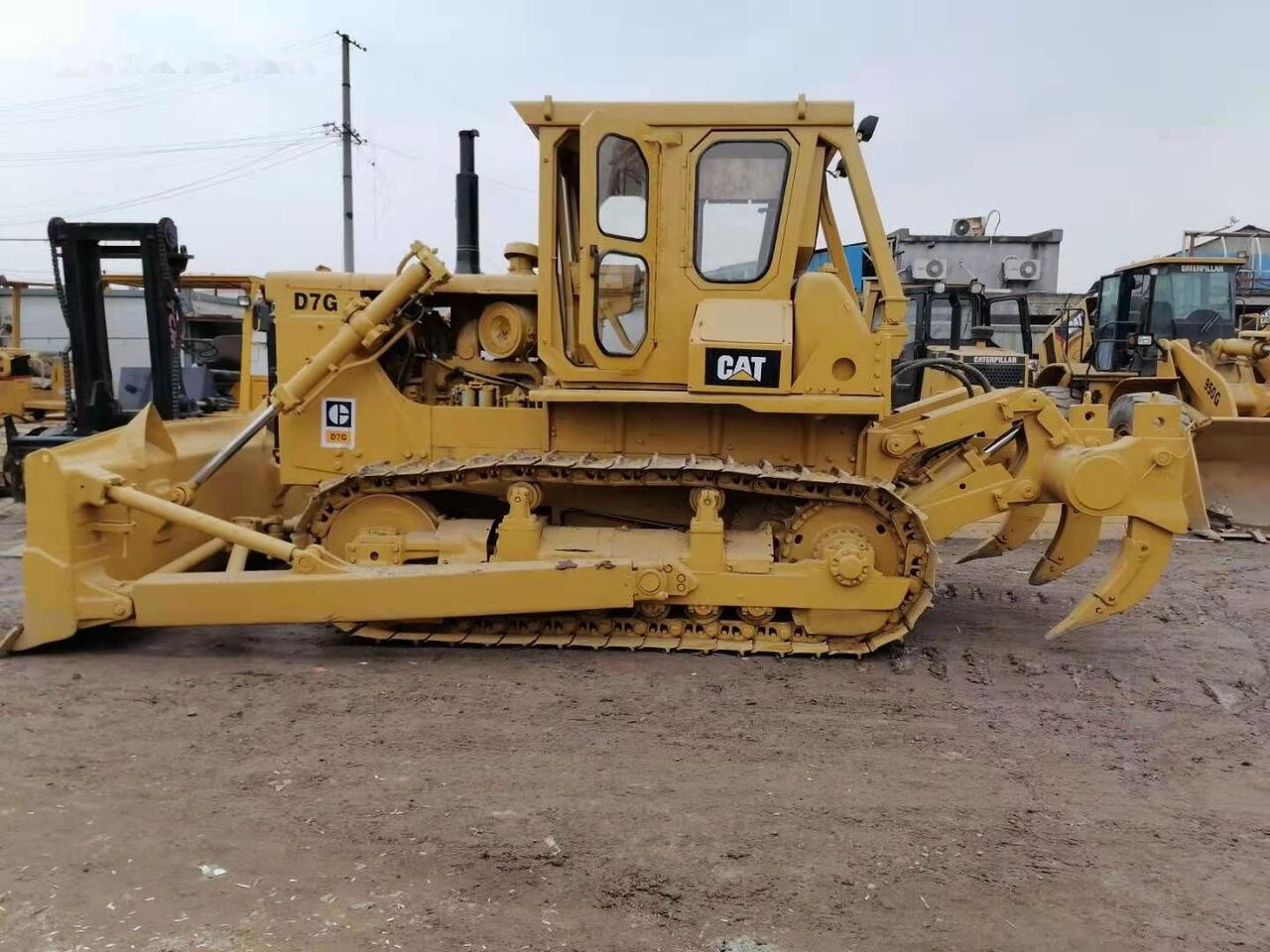 Caterpillar D7G - بلدوزر: صورة 1 Caterpillar D7G - بلدوزر: صورة 1