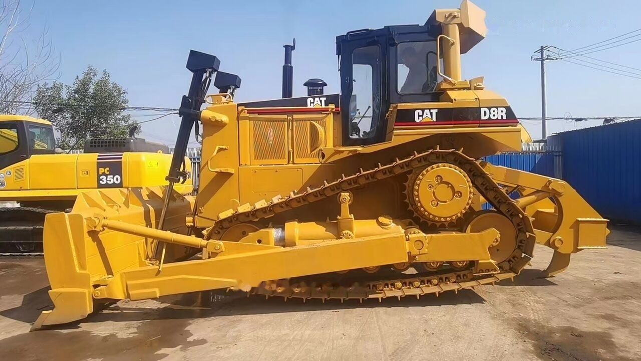 Caterpillar D8R - بلدوزر: صورة 2 Caterpillar D8R - بلدوزر: صورة 2