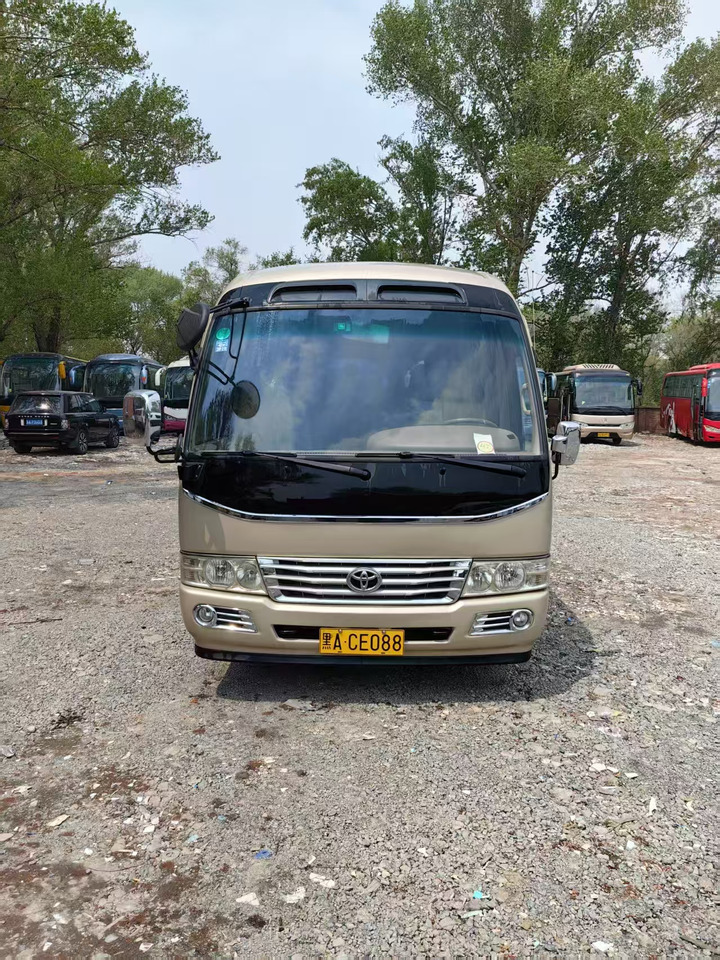 Coaster - حافلة صغيرة, ميكروباص: صورة 4 Coaster - حافلة صغيرة, ميكروباص: صورة 4