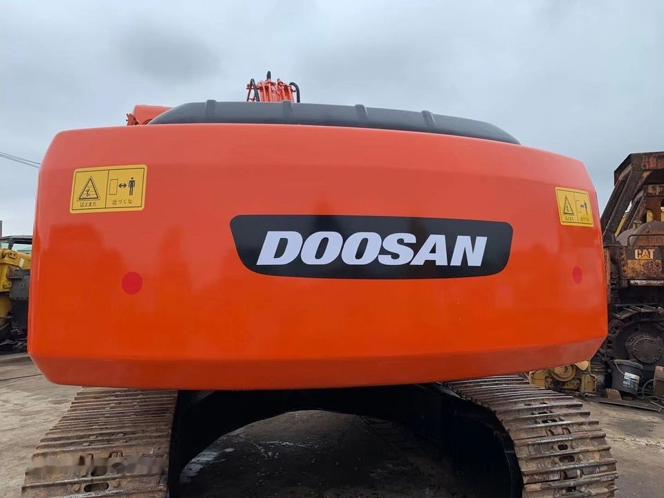 Doosan DX260LC - حفار زاحف: صورة 2 Doosan DX260LC - حفار زاحف: صورة 2