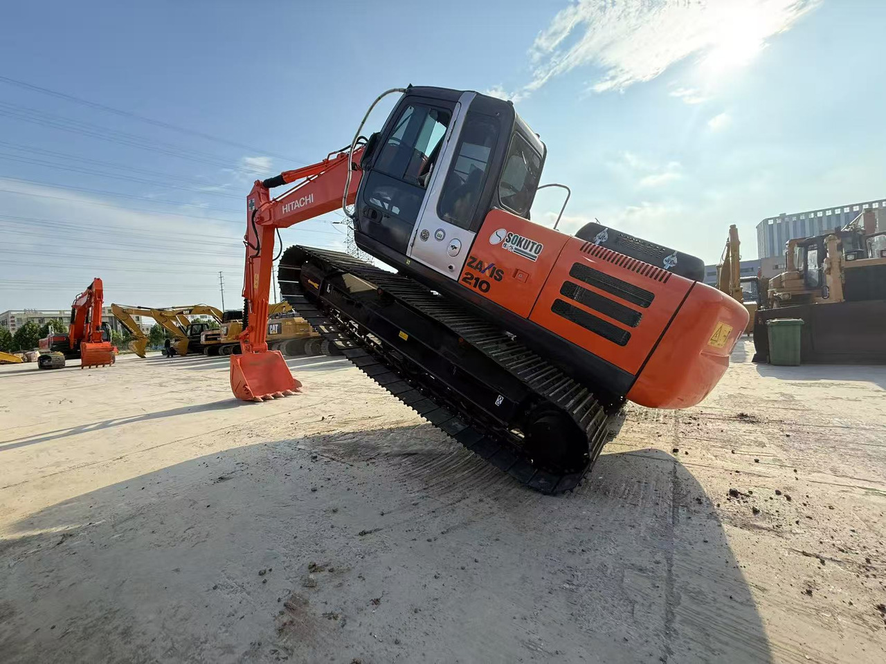 HITACHI ZX210 - حفار زاحف: صورة 4 HITACHI ZX210 - حفار زاحف: صورة 4