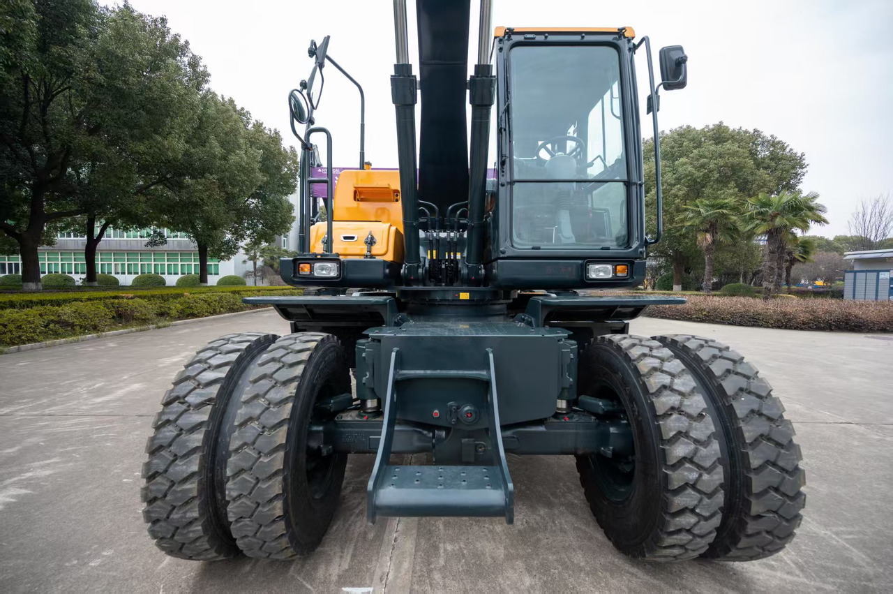 حفار ذو عجلات للبيع  HYUNDAI HW150: صورة 7