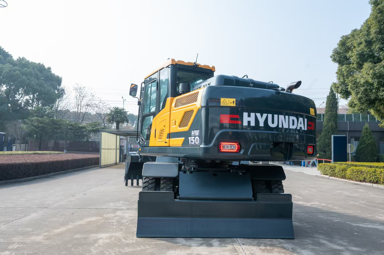 حفار ذو عجلات للبيع  HYUNDAI HW150: صورة 6