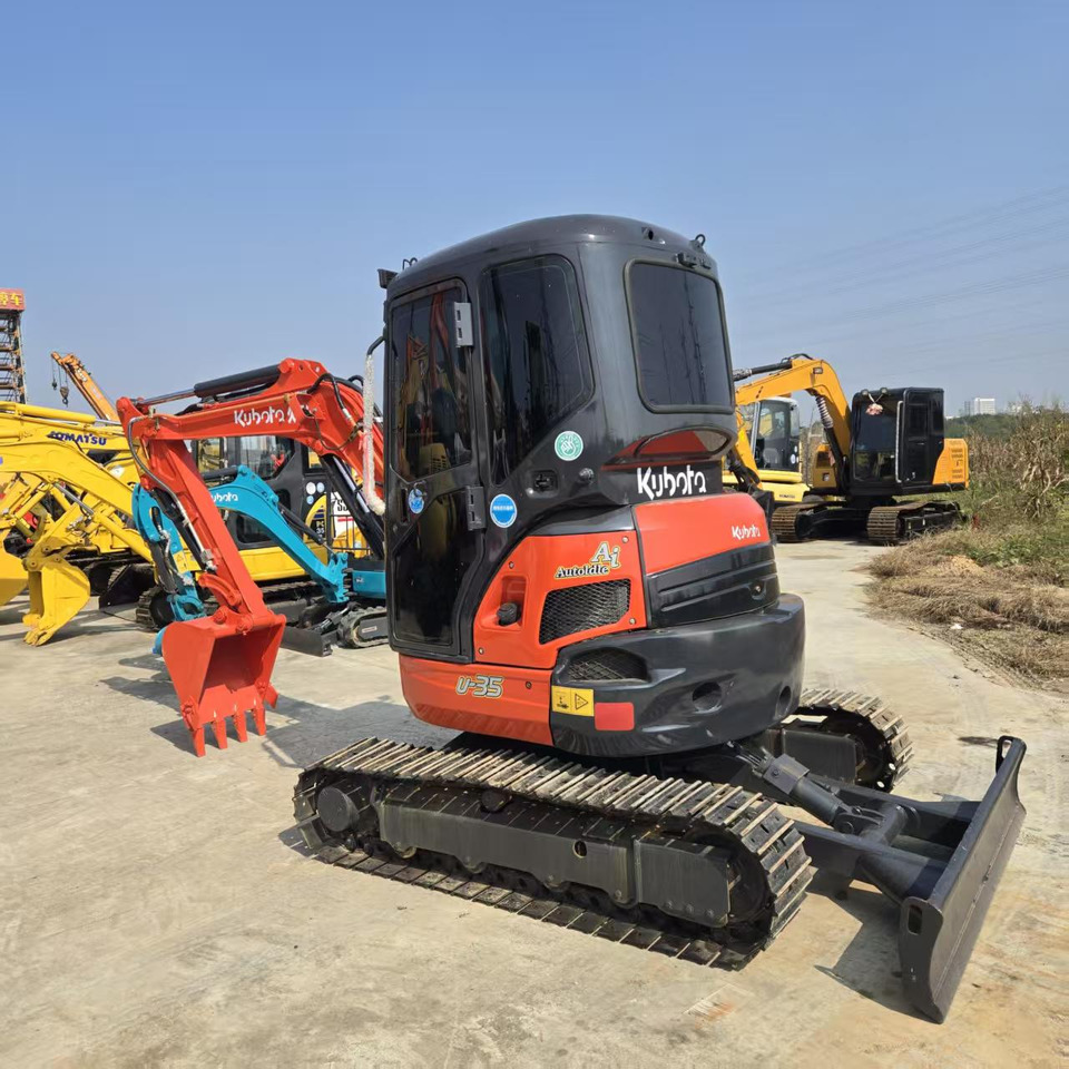 KUBOTA U35 - حفار صغير: صورة 1 KUBOTA U35 - حفار صغير: صورة 1
