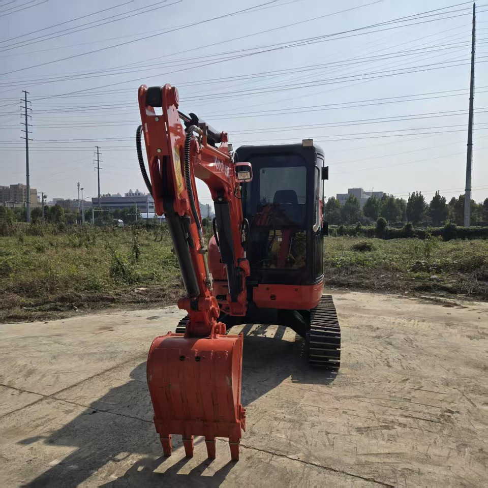 KUBOTA U35 - حفار صغير: صورة 4 KUBOTA U35 - حفار صغير: صورة 4
