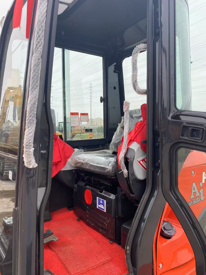 حفار صغير KUBOTA U55-4: صورة 7 حفار صغير KUBOTA U55-4: صورة 7