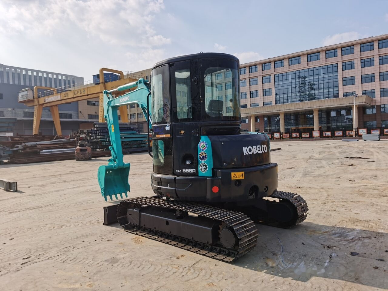 Kobelco SK55SR - حفار صغير: صورة 5 Kobelco SK55SR - حفار صغير: صورة 5