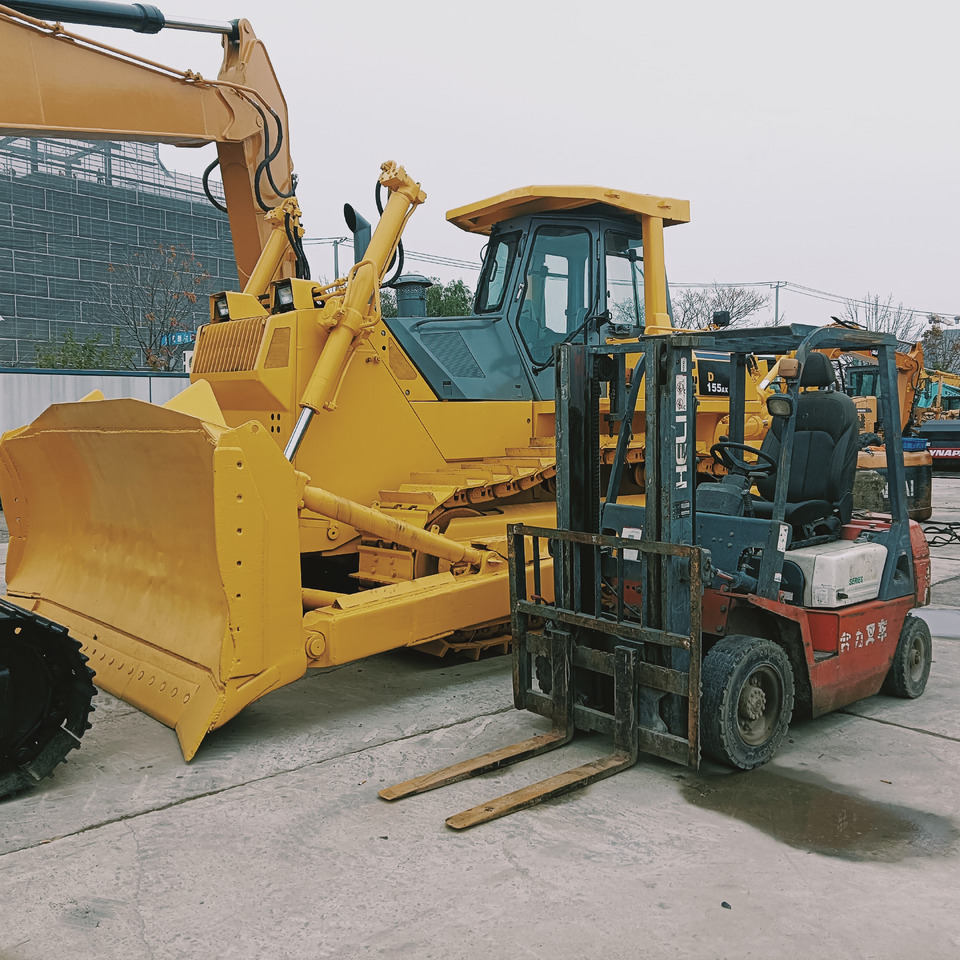 Komatsu D155A-5 - بلدوزر: صورة 3 Komatsu D155A-5 - بلدوزر: صورة 3