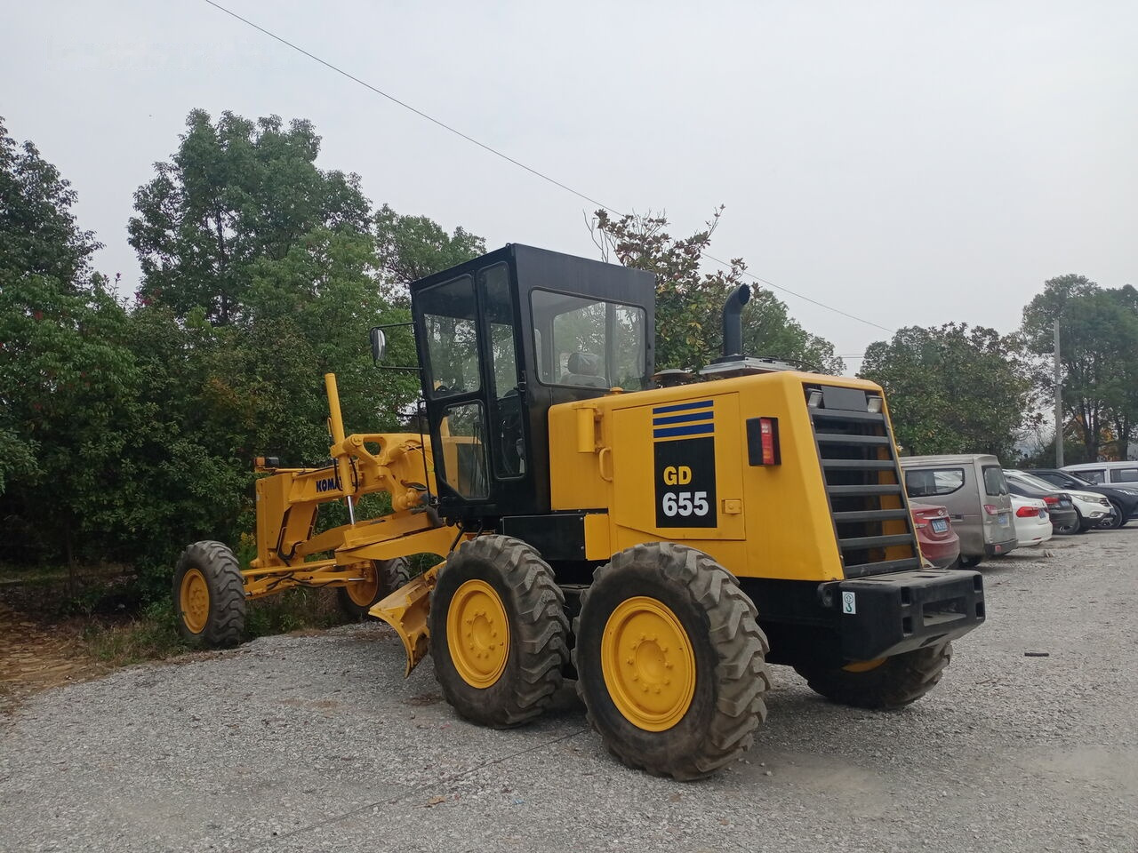 Komatsu GD655 - ماكينة تسوية: صورة 2 Komatsu GD655 - ماكينة تسوية: صورة 2