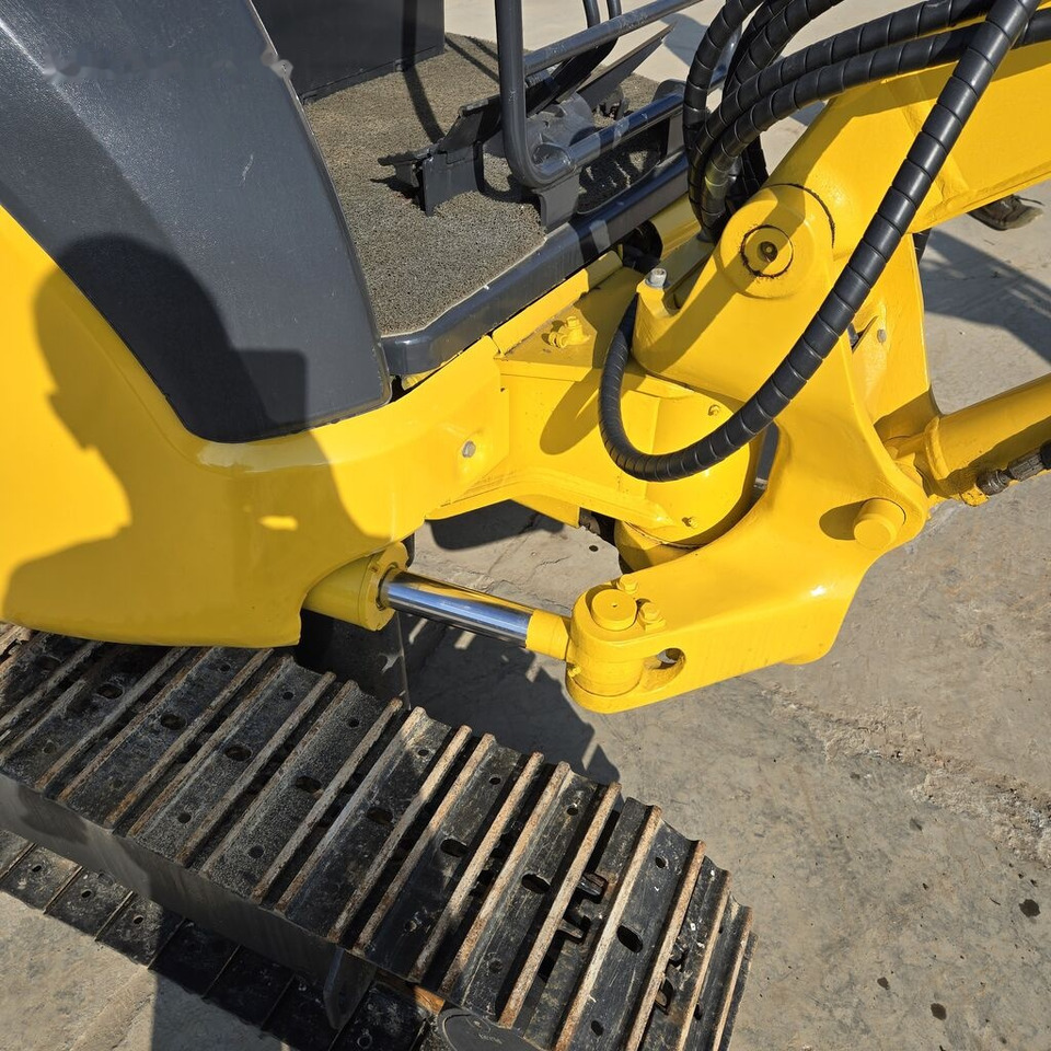 Komatsu PC35MR - حفار صغير: صورة 4 Komatsu PC35MR - حفار صغير: صورة 4