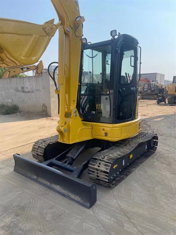 Komatsu PC55MR - حفار صغير: صورة 2 Komatsu PC55MR - حفار صغير: صورة 2