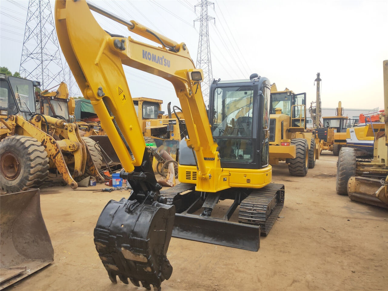 Komatsu PC55 - حفار صغير: صورة 4 Komatsu PC55 - حفار صغير: صورة 4