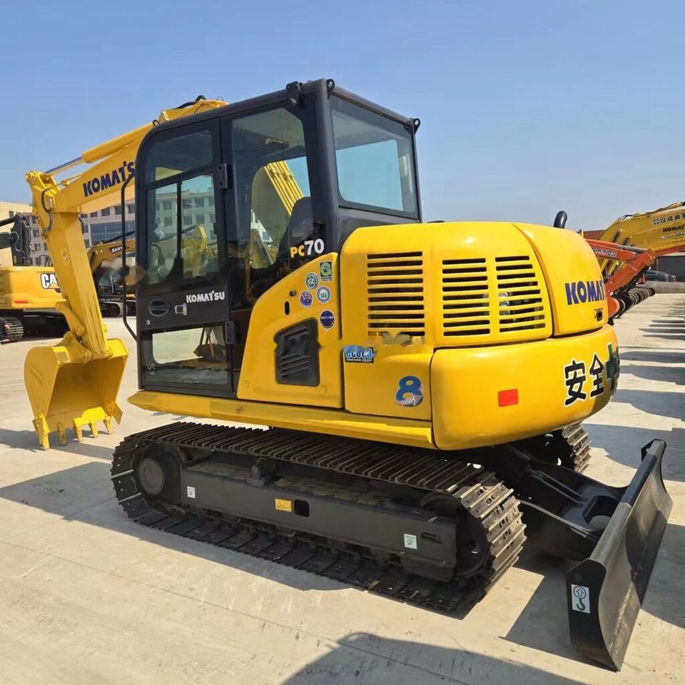 Komatsu PC70-8 - حفار زاحف: صورة 4 Komatsu PC70-8 - حفار زاحف: صورة 4