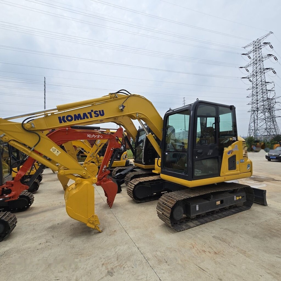 Komatsu PC70-8 - حفار صغير: صورة 4 Komatsu PC70-8 - حفار صغير: صورة 4