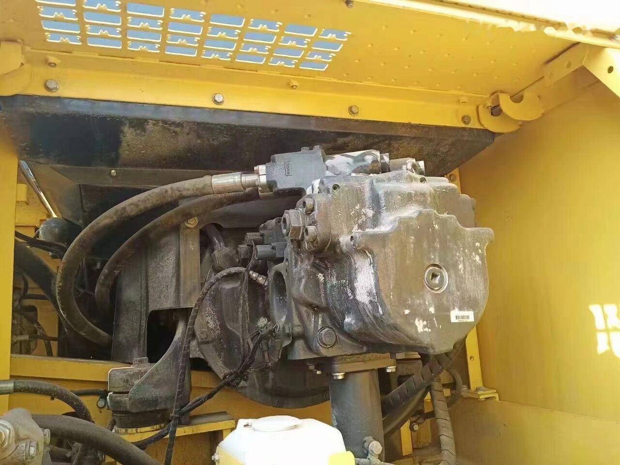 Komatsu pc400-8 - حفار زاحف: صورة 1 Komatsu pc400-8 - حفار زاحف: صورة 1