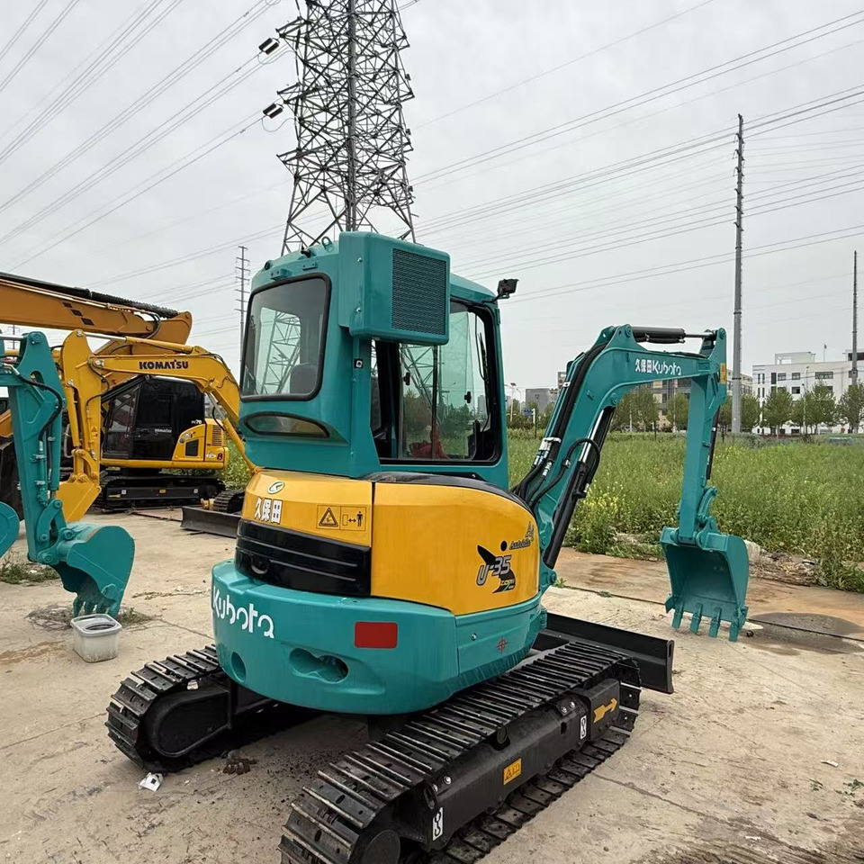 Kubota U35 - حفار صغير: صورة 1 Kubota U35 - حفار صغير: صورة 1