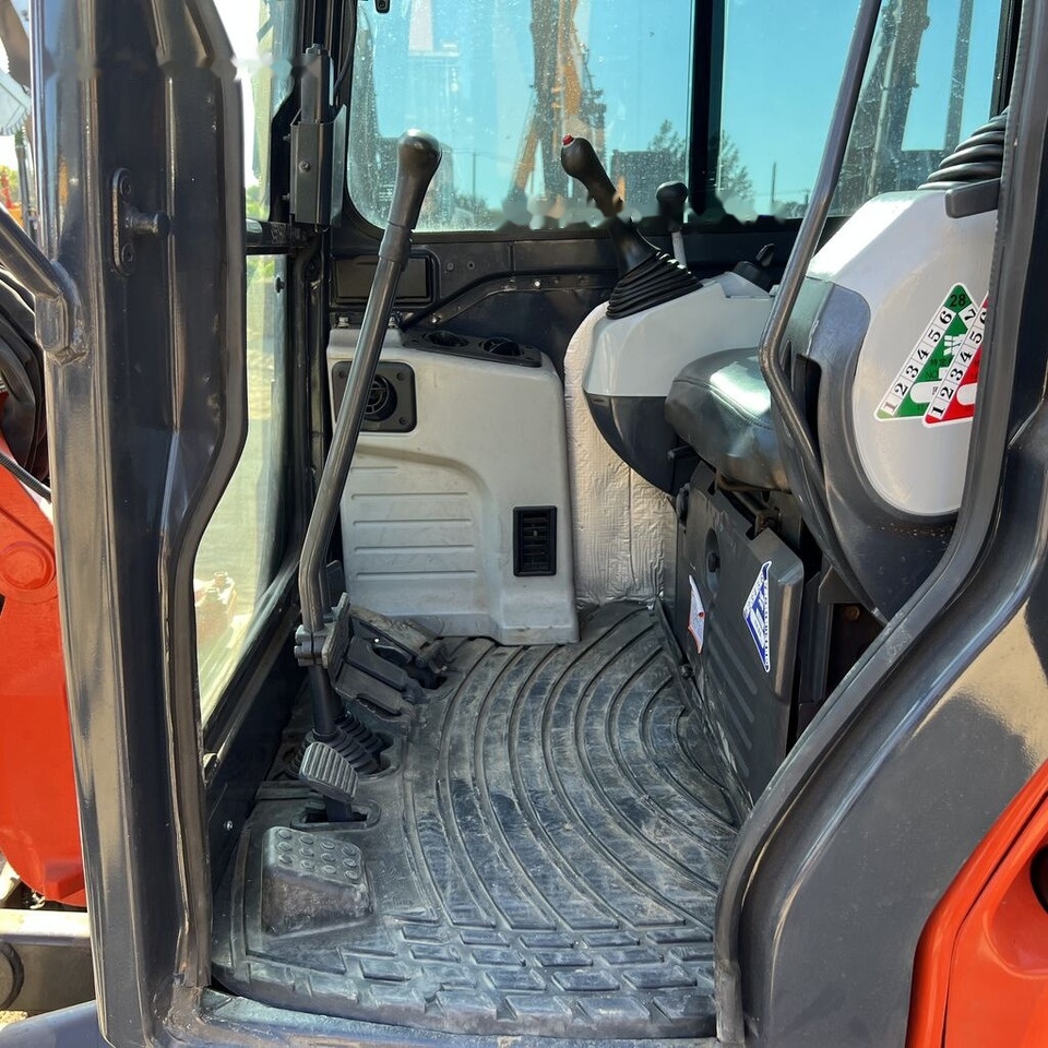 Kubota U50 - حفار صغير: صورة 3 Kubota U50 - حفار صغير: صورة 3