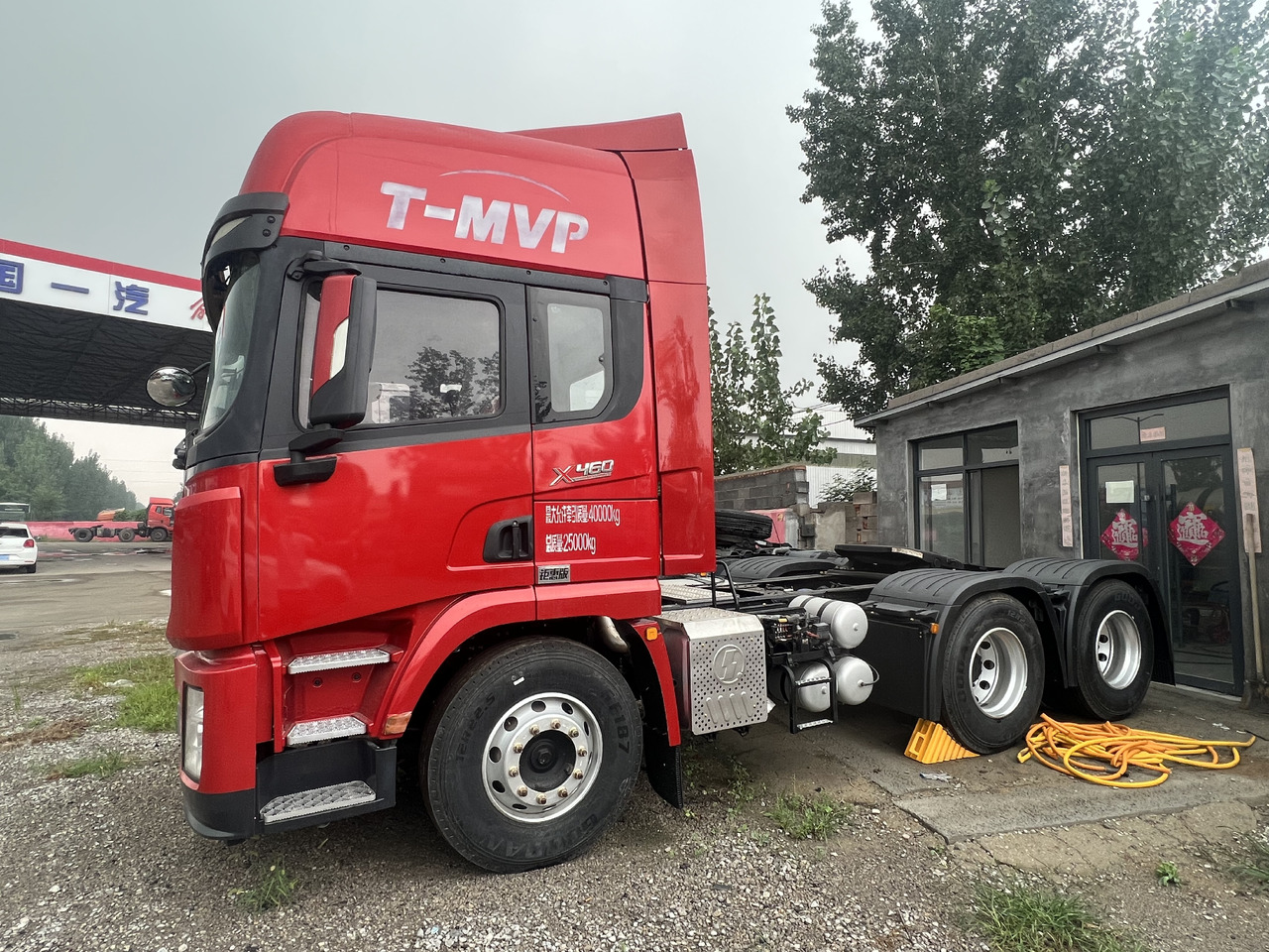 SHACMAN X3000 - رأس تريلا: صورة 4 SHACMAN X3000 - رأس تريلا: صورة 4