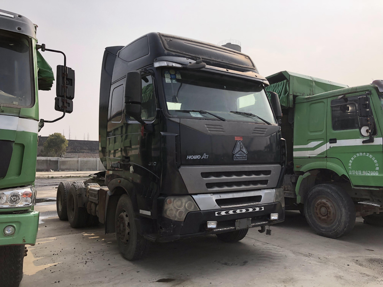 SINOTRUK HOWO A7 - مقطورة السحب: صورة 2 SINOTRUK HOWO A7 - مقطورة السحب: صورة 2