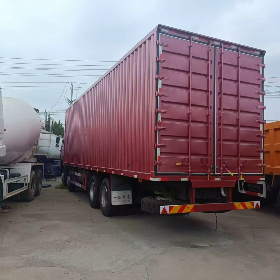 تأجير SINOTRUK HOWO SINOTRUK HOWO: صورة 6