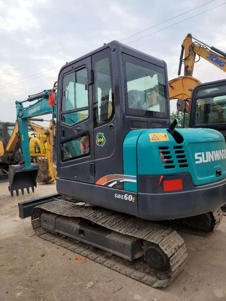 SUNWARD SWE60E - حفار زاحف: صورة 1 SUNWARD SWE60E - حفار زاحف: صورة 1