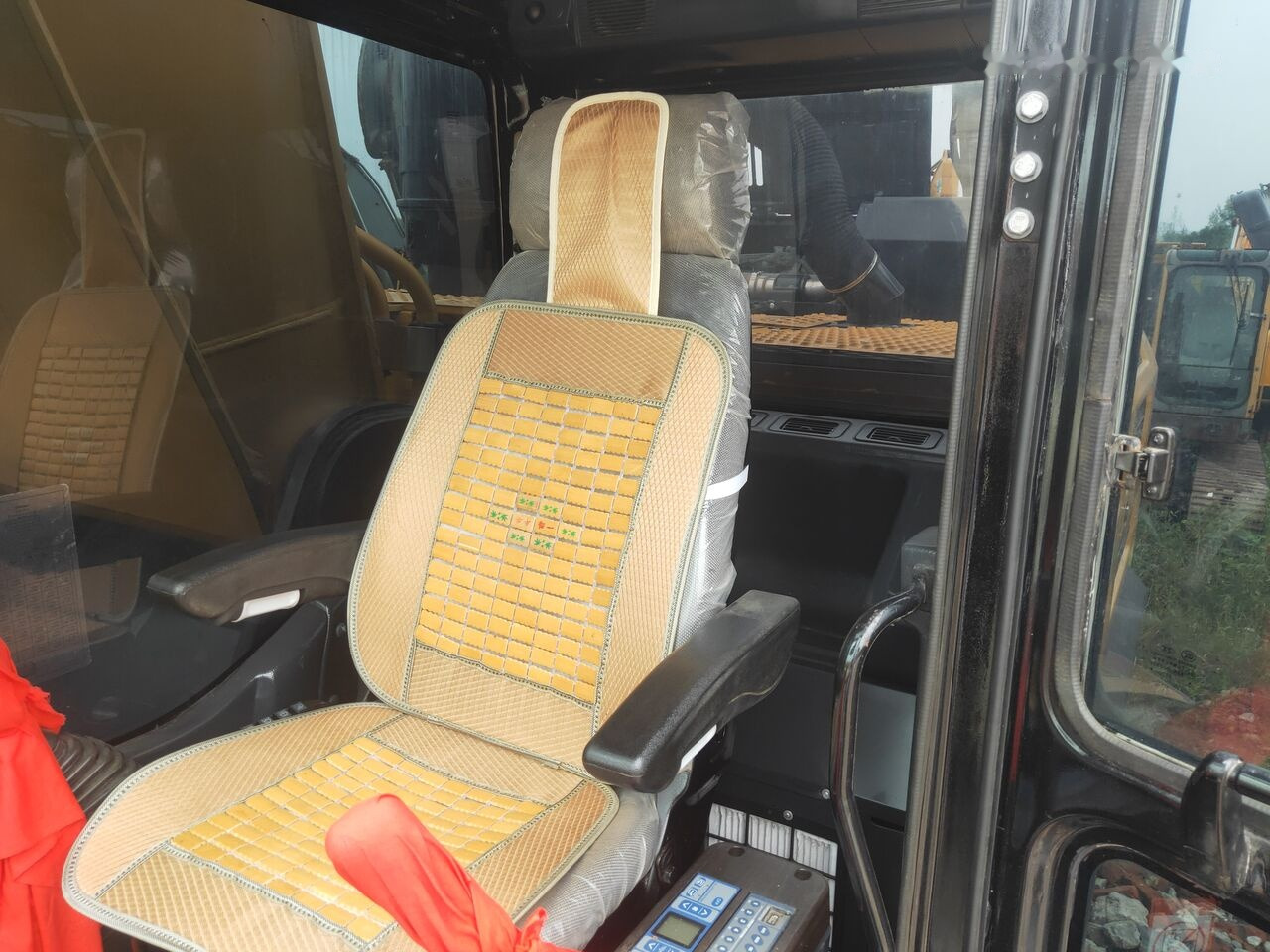 Sany SY485H - حفار زاحف: صورة 5 Sany SY485H - حفار زاحف: صورة 5