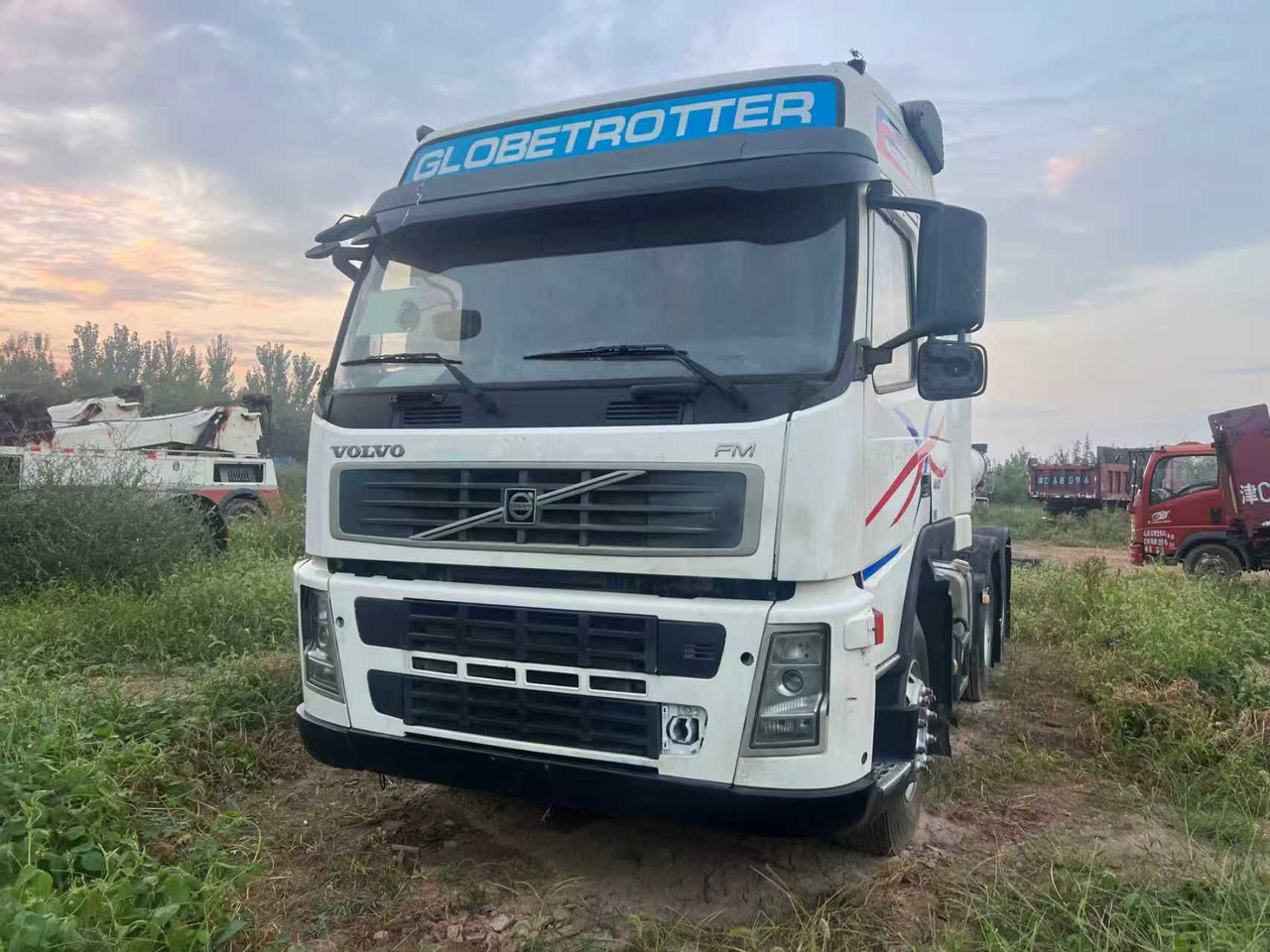 VOLVO FM440 - مقطورة السحب: صورة 4 VOLVO FM440 - مقطورة السحب: صورة 4