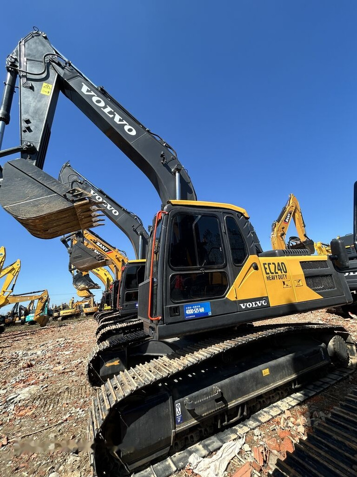 Volvo EC240 - حفار زاحف: صورة 3 Volvo EC240 - حفار زاحف: صورة 3