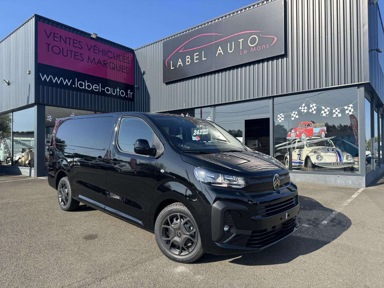 Citroen Jumpy XL 2.0 BLUEHDI 180CH S&S CABINE APPROFONDIE FIXE EAT8 5 PLACES - الشاحنات الصغيرة كابينة مزدوجة: صورة 1 Citroen Jumpy XL 2.0 BLUEHDI 180CH S&S CABINE APPROFONDIE FIXE EAT8 5 PLACES - الشاحنات الصغيرة كابينة مزدوجة: صورة 1