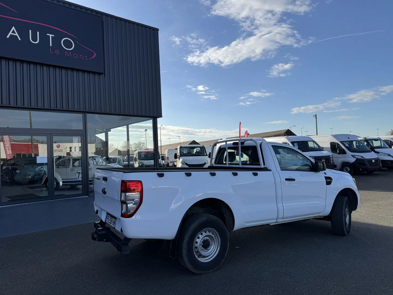 Ford Ranger 2.0 TDCI 170CH SIMPLE CABINE XL - شاحنة البيك أب: صورة 4 Ford Ranger 2.0 TDCI 170CH SIMPLE CABINE XL - شاحنة البيك أب: صورة 4