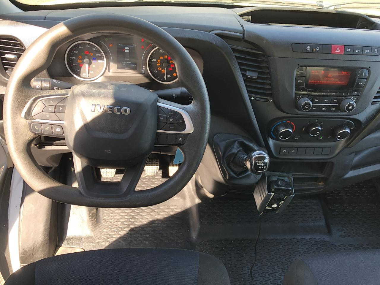 IVECO Daily 35C14 3T5 BENNE + COFFRE RJ 2.3L 140CH - قلاب صغير: صورة 4 IVECO Daily 35C14 3T5 BENNE + COFFRE RJ 2.3L 140CH - قلاب صغير: صورة 4