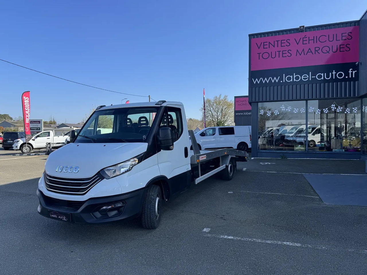 Iveco Daily 35S16 D EMPATTEMENT 4100 - شاحنة سحب: صورة 5 Iveco Daily 35S16 D EMPATTEMENT 4100 - شاحنة سحب: صورة 5