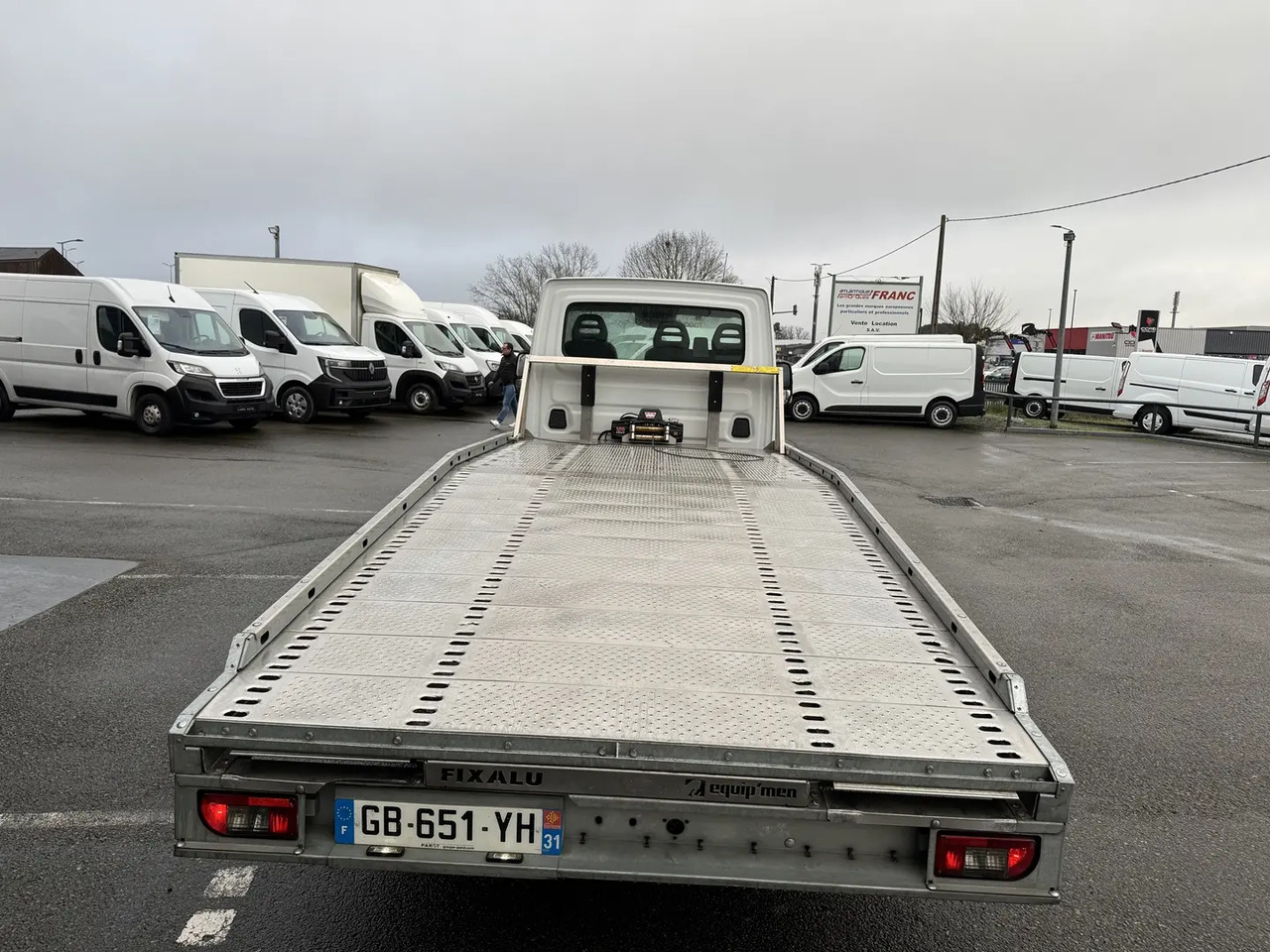 Iveco Daily 35S16 EMPATTEMENT 4100 - شاحنة سحب: صورة 5 Iveco Daily 35S16 EMPATTEMENT 4100 - شاحنة سحب: صورة 5
