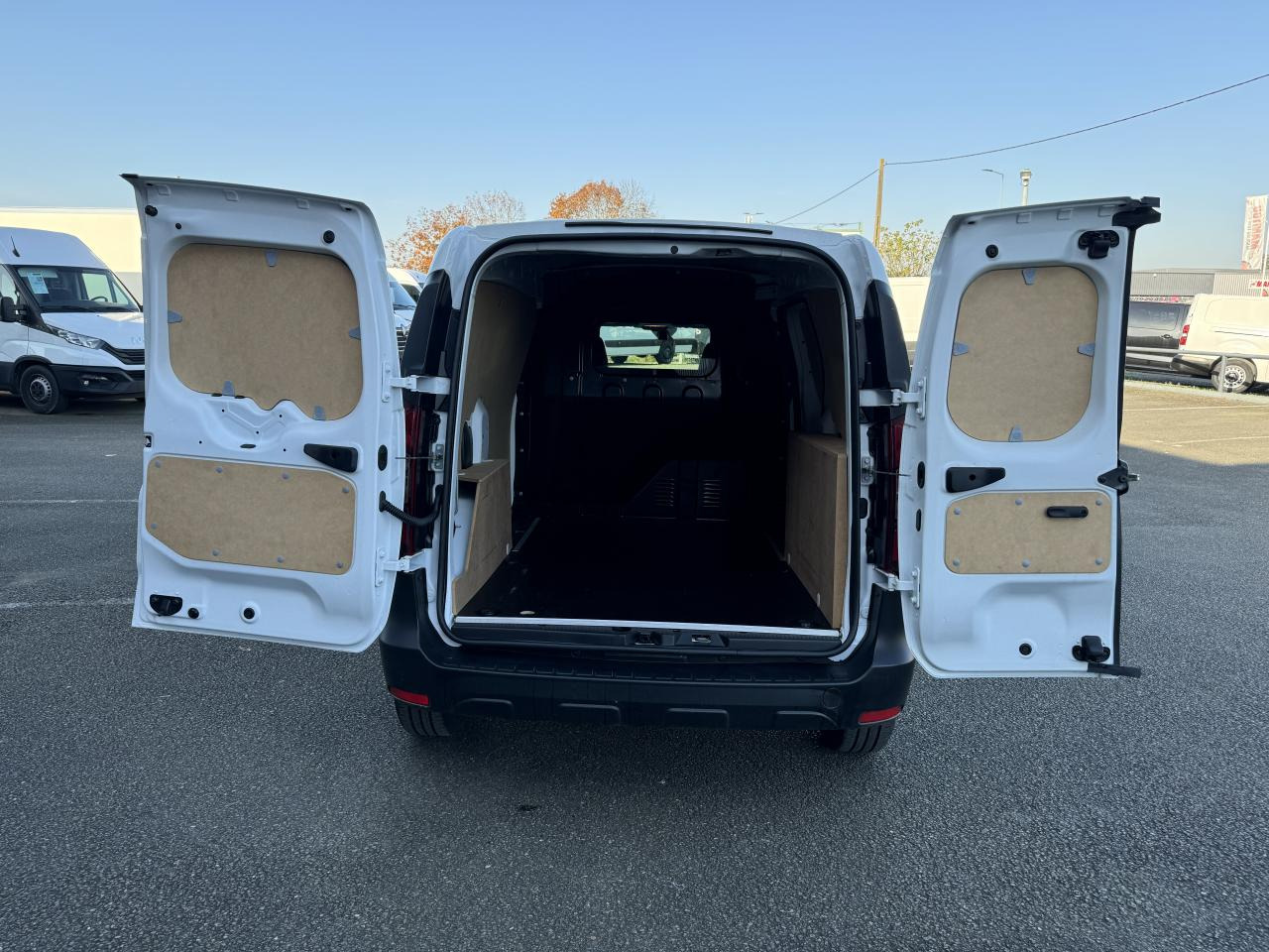 RENAULT EXPRESS 1.5 DCI 95CH CONFORT - فان: صورة 3 RENAULT EXPRESS 1.5 DCI 95CH CONFORT - فان: صورة 3