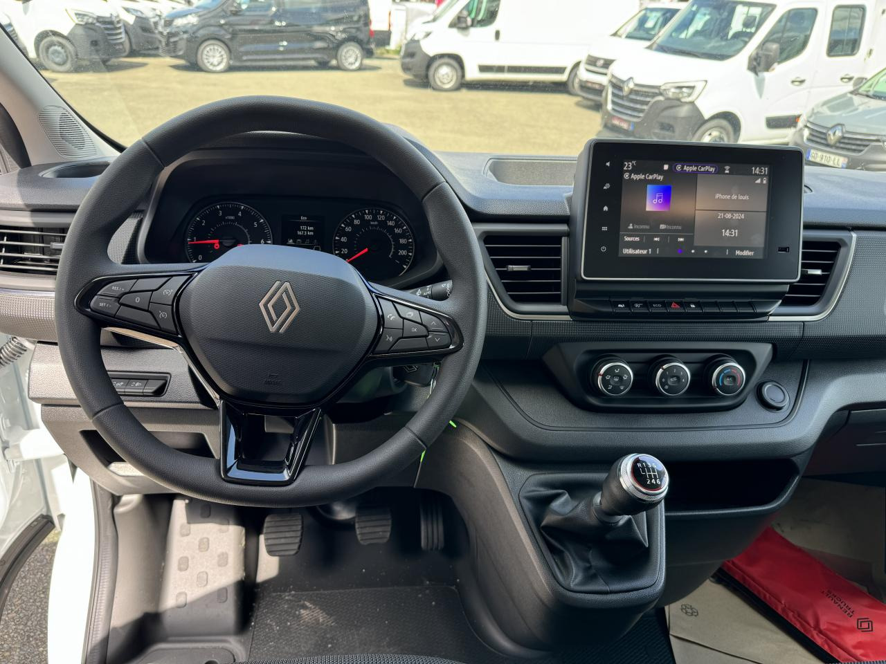 RENAULT Trafic L2H1 3000 Kg 2.0 Blue dCi - 150 2024 III FOURGON Fourgon Advance L2H1 PHASE 3 - فان: صورة 4 RENAULT Trafic L2H1 3000 Kg 2.0 Blue dCi - 150 2024 III FOURGON Fourgon Advance L2H1 PHASE 3 - فان: صورة 4