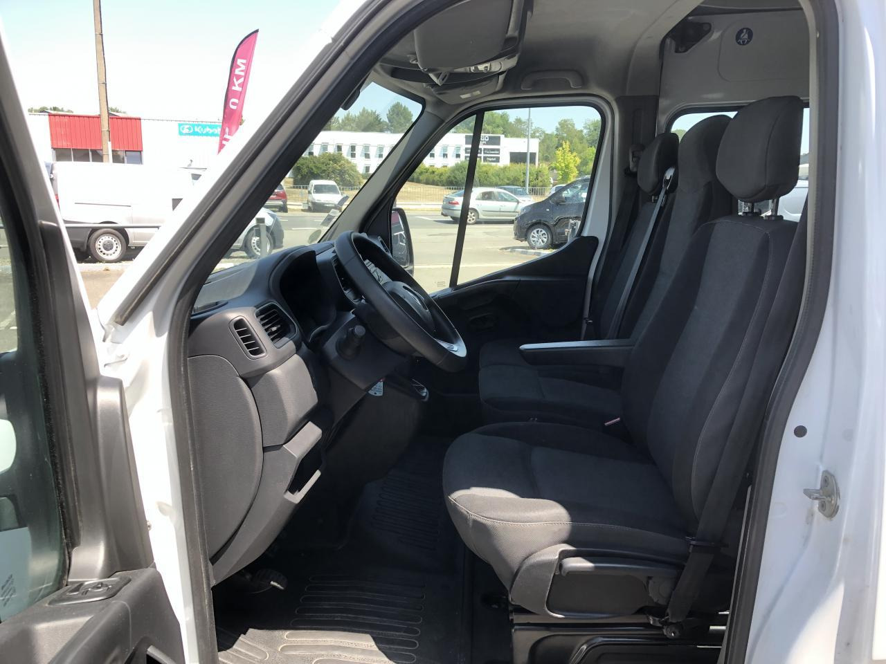 Renault Master F3300 L2H2 2.3 DCI 135CH CABINE APPROFONDIE CONFORT 7 PLACES - الشاحنات الصغيرة كابينة مزدوجة: صورة 4 Renault Master F3300 L2H2 2.3 DCI 135CH CABINE APPROFONDIE CONFORT 7 PLACES - الشاحنات الصغيرة كابينة مزدوجة: صورة 4
