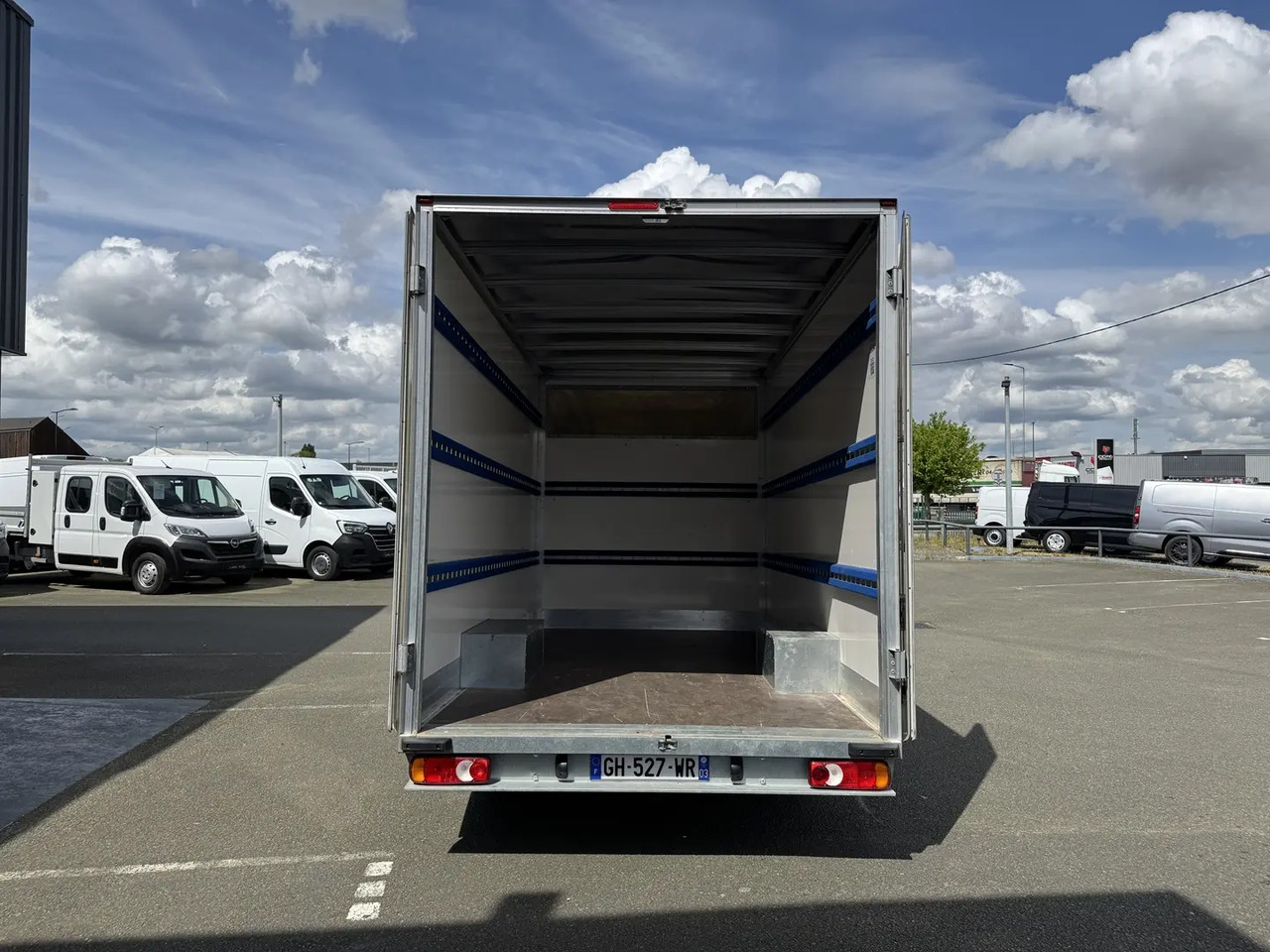 Renault Master F3500 L3H1 2.3 BLUE DCI 145CH CONFORT EUROVI - شاحنة بصندوق مغلق: صورة 2 Renault Master F3500 L3H1 2.3 BLUE DCI 145CH CONFORT EUROVI - شاحنة بصندوق مغلق: صورة 2