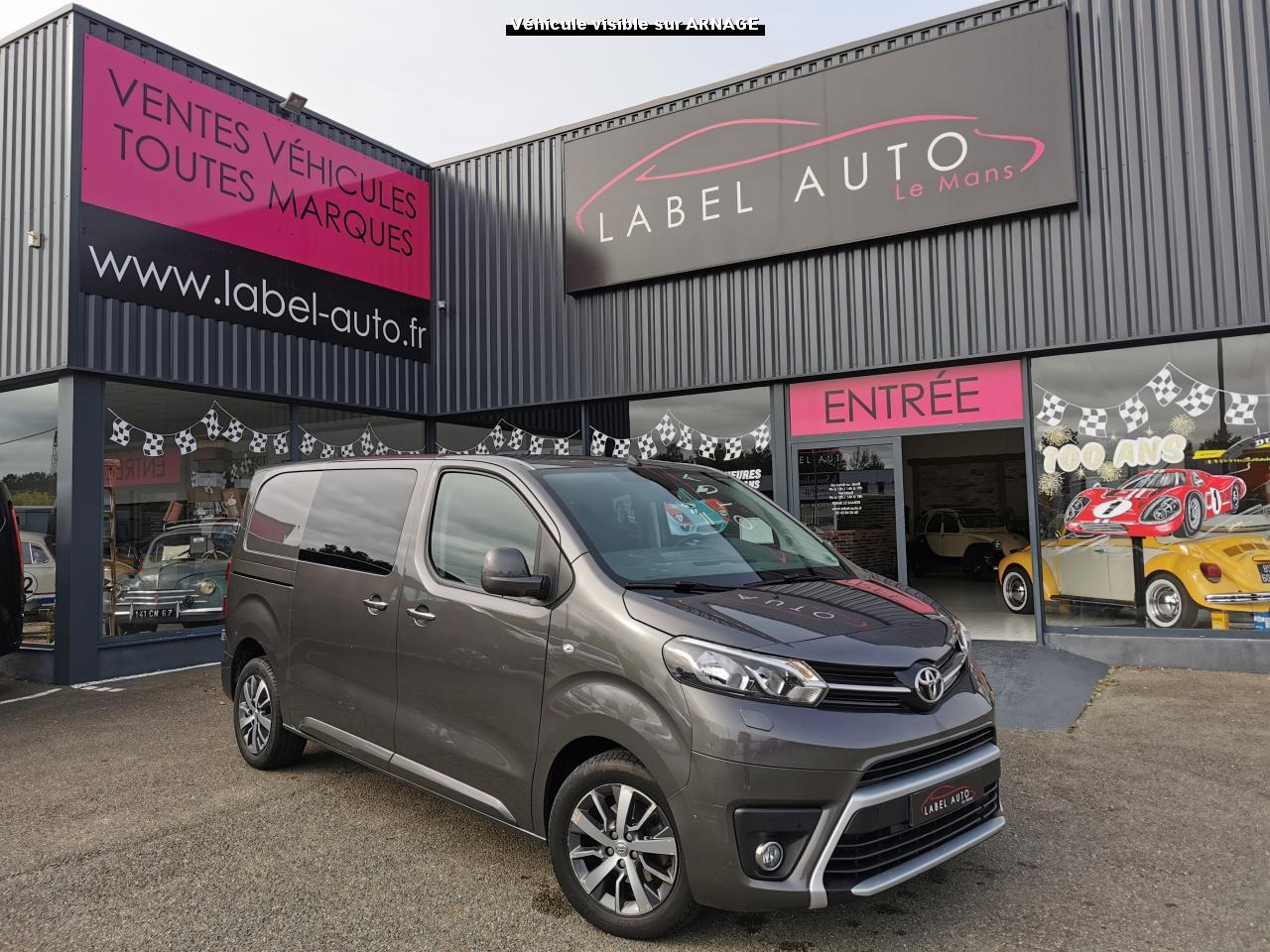 TOYOTA Proace 2.0 180 D-4D - BVA CABINE APPROFONDIE Cabine Medium - فان: صورة 1 TOYOTA Proace 2.0 180 D-4D - BVA CABINE APPROFONDIE Cabine Medium - فان: صورة 1