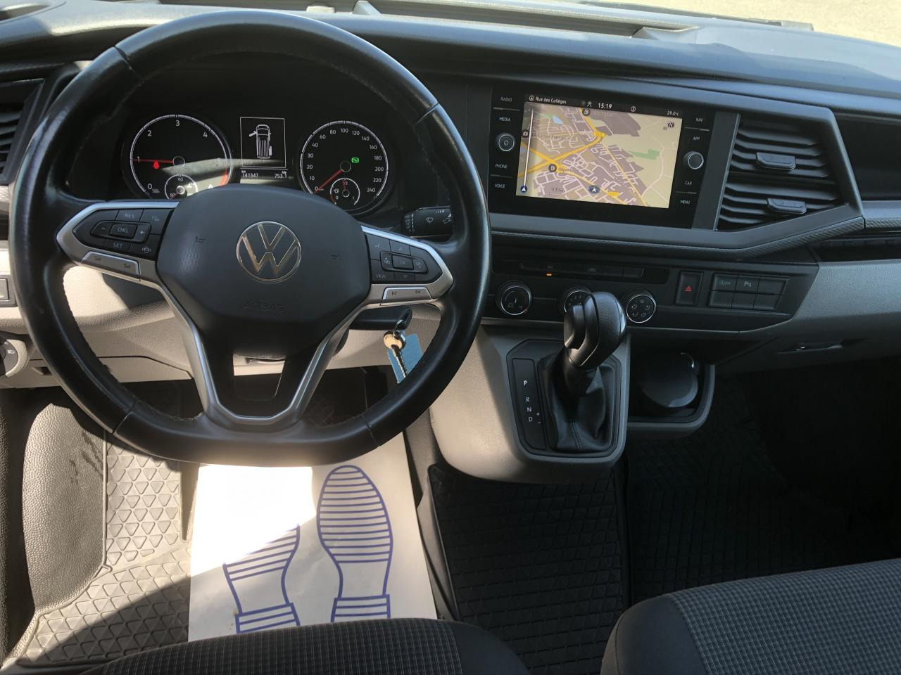 VOLKSWAGEN transporter 2.8T L1H1 2.0 TDI 150CH BUSINESS DSG7 - فان: صورة 3 VOLKSWAGEN transporter 2.8T L1H1 2.0 TDI 150CH BUSINESS DSG7 - فان: صورة 3