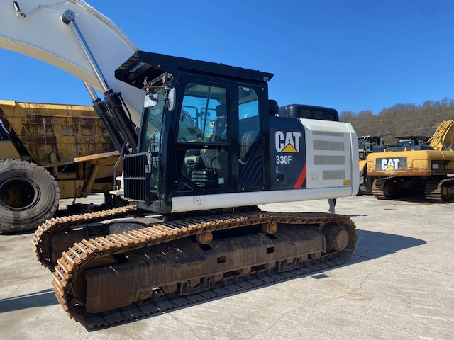 CATERPILLAR 330 F - حفار زاحف: صورة 2 CATERPILLAR 330 F - حفار زاحف: صورة 2
